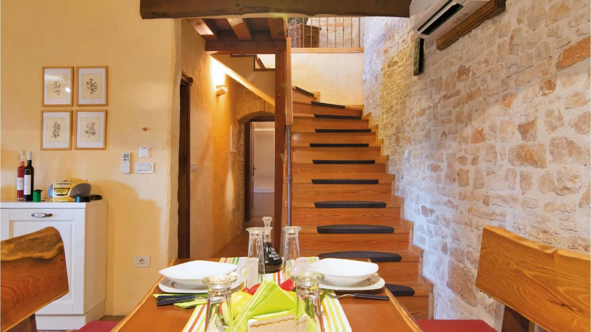 Lovely Home In Klarici With Kitchen